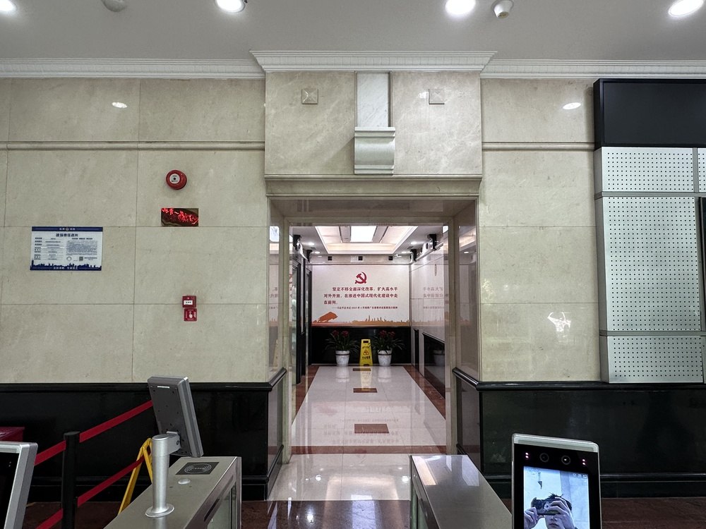 电梯厅1